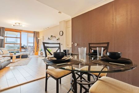1 Bed Flat, Falcon Wharf, SW11 - Photo 5