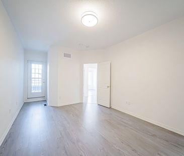 For Lease - 77 Ness Drive, Richmond Hill, Ontario - Photo 3