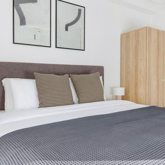 3 room luxury Apartment for rent in Madrid, Spain - Photo 1