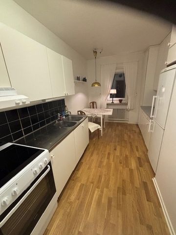 Amiralitetsgatan, Karlskrona - Photo 3