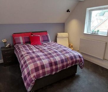 1 bedroom in a house share to rent - Photo 4