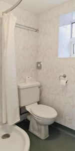 5 bedroom house share to rent - Photo 4