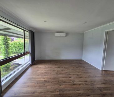 9 Robert Crescent, Wodonga VIC 3690 - House For Rent | Domain - Photo 6