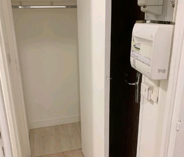 Location Appartement 1 pièce 15m² PALAISEAU 91120 - Photo 3