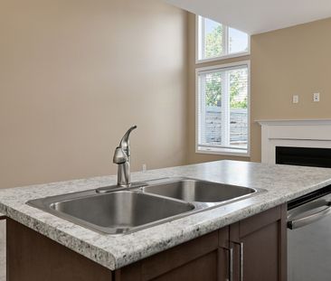 For Lease - 15 Gregory Avenue, Collingwood, Ontario - Photo 6