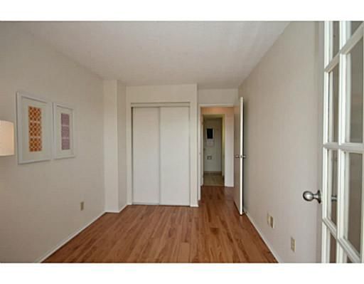 For Lease - 1025 Grenon Avenue Unit# 409, Britannia Heights - Queensway Terrace N and Area, Ontario - Photo 1