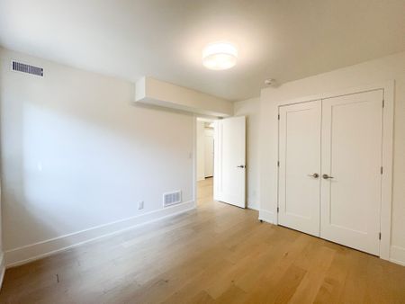 For Lease - 474 Palmerston Boulevard Unit# 2, Toronto, Ontario - Photo 5