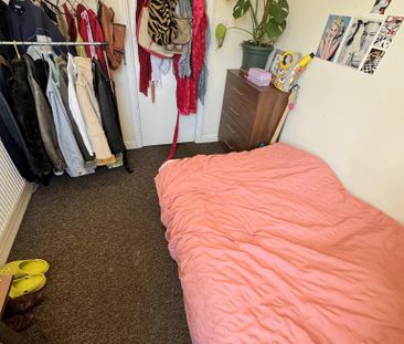 6 bedroom terraced house to rent - Photo 6