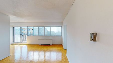 Saguenay Apartments - Photo 3