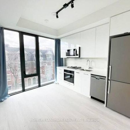 BRAND NEW 1 BED BREAD CONDOS LOFT - Photo 1