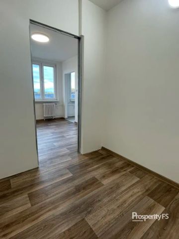 Pronájem 1+1 po kompletní rekonstrukci, 32 m - Фото 5