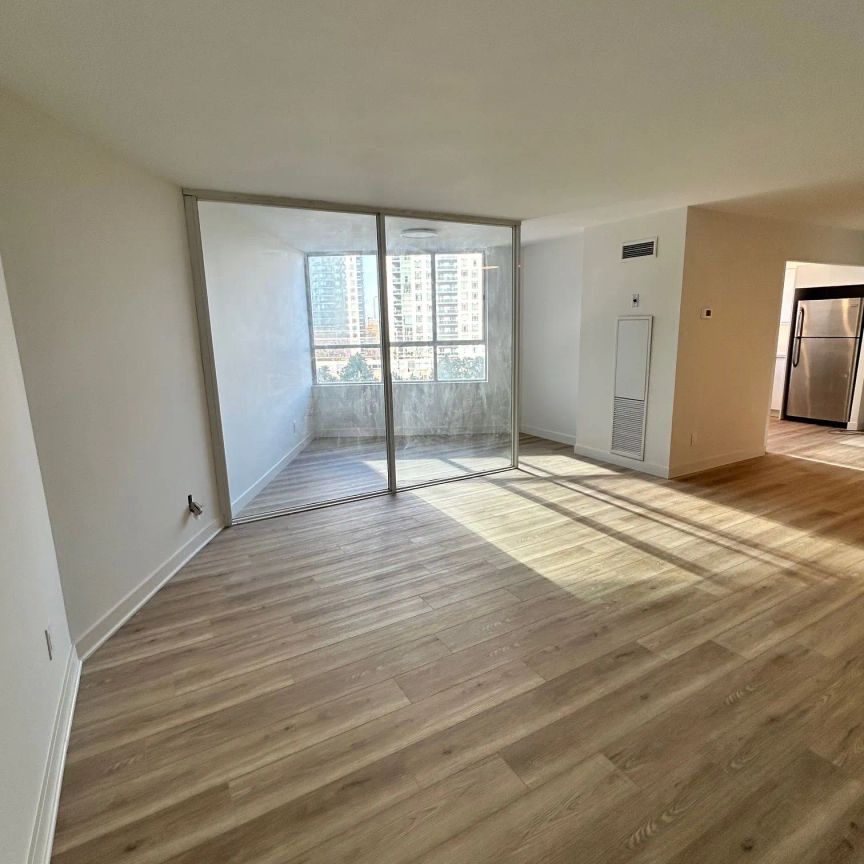 3700 KANEFF Crescent #809 - Photo 1