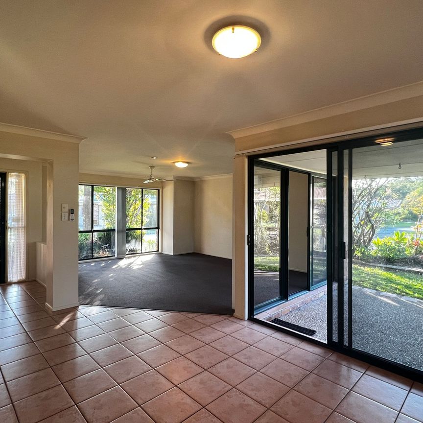 1 Swansdale Close, 4211, Nerang Qld - Photo 1