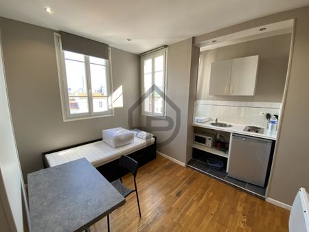 STUDIO MEUBLE DE 16M² - Photo 4