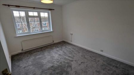 3 bedroom end of terrace house to rent - Photo 5