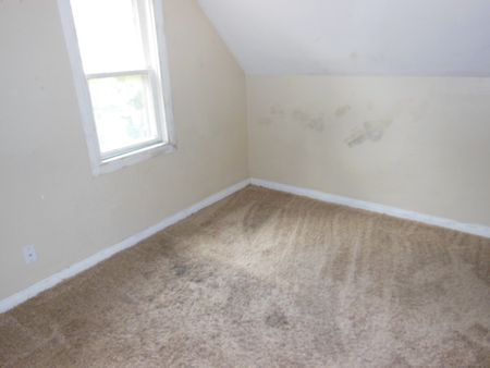 1345 ATHOL 3 BEDROOMS OPEN CONCEPT - Photo 5