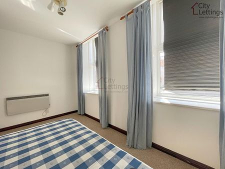 2 bedroom ground floor flat to rent - Photo 4