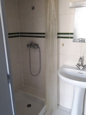 Studio – Quartier Maladière - Photo 5