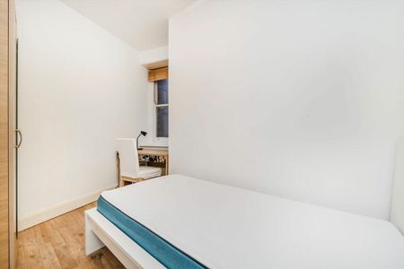 Queen Caroline Street, Hammersmith, W6 - Photo 2