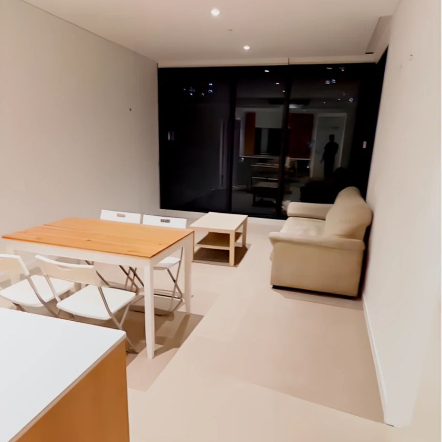 21 Dunkerley Pl, Sydney - Photo 1