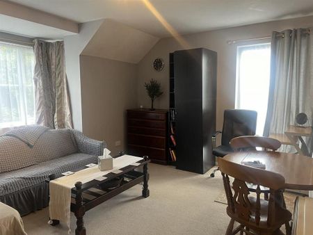 Studio to rent - Photo 5