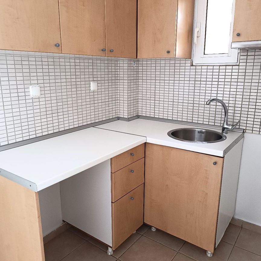 Studio/Γκαρσονιέρα για ενοικίαση Κέντρο (Τρίκαλα) - Φωτογραφία 1