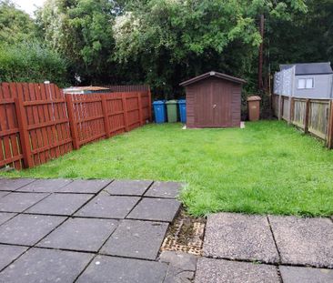 3 bedroom flat to rent - Photo 5