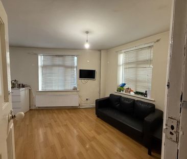 Room in a Shared Flat, Forty Avenue, HA9 - Photo 1