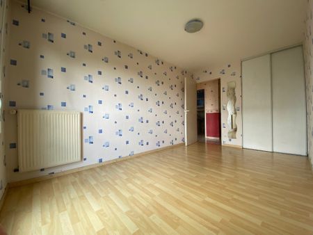 Location Appartement 3 pièces 70m² BESANCON 25000 - Photo 4