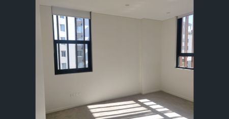 Neat Two bedroom apartment available in the heart of Miranda - Photo 5