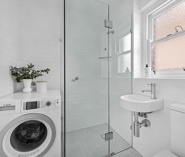 Private retreat offers low maintenance cosmopolitan lifestyle - Photo 4