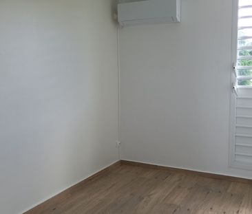 Appartement à louer 4 pièces • 58,90 m2 Les Abymes - Photo 4
