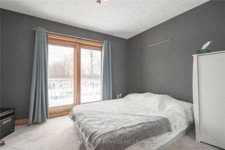 Detached Home For Lease | W8119708 - Photo 4