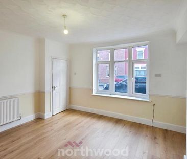 3 bedroom terraced house to rent - Photo 6