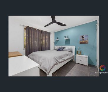 Close to the beach. - Photo 3