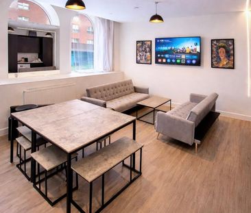 3 bedroom flat share to rent - Photo 1