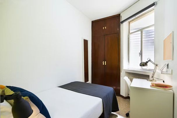 Calle de Orense, Madrid, Community of Madrid 28020 - Foto 1