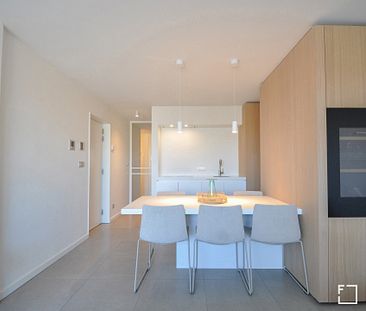 Magnifiek gerenoveerd duplex appartement gelegen in Knokke! - Foto 5