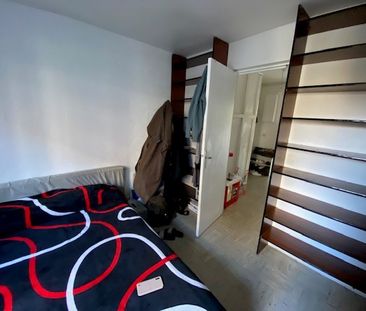 Location Appartement 3 pièces 70m² BRON 69500 - Photo 4