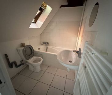 Location Appartement 2 pièces 25m² - Photo 3