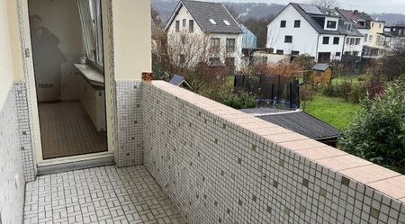 Singles aufgepasst! Moderne 2-Zimmer-Wohnung mit Balkon in Bonn-Friesdorf - Photo 2