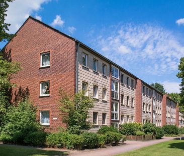 Helle Erdgeschoss-Wohnung mit Einbauküche - Foto 5