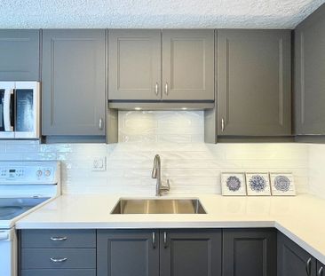 For Lease - 2081B Snow Crescent, Mississauga, Ontario - Photo 6