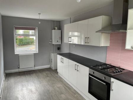 3 bedroom house to rent - Photo 2