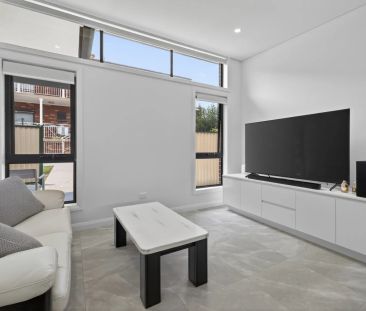 Newly Built Granny Flat in Quiet Roselands Street - Photo 1