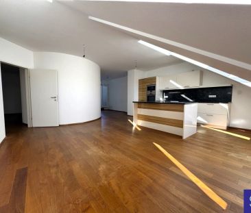 Provisionsfrei: Zentrumsnahe 131m² DG-Wohnung mit Einbauküche - 109... - Photo 4