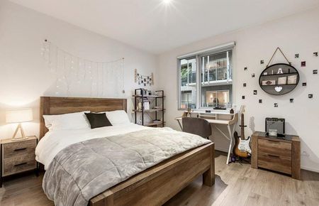 Stunning Split-Level Warehouse Conversion with Bay Views & Luxe Space - Photo 3