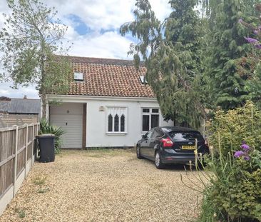 3 bedroom detached house to rent - Photo 2