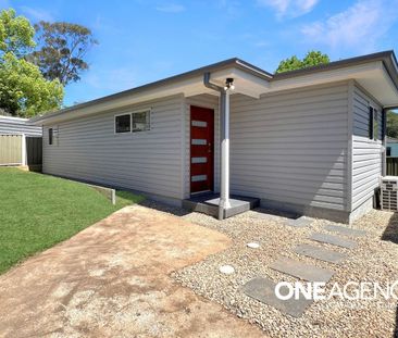 PRIVATE BRAND NEW 2-BEDROOM GRANNY FLAT WITH SECURE PARKING!!! - Photo 5