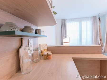 Logement à Paris, Location meublée - Photo 5